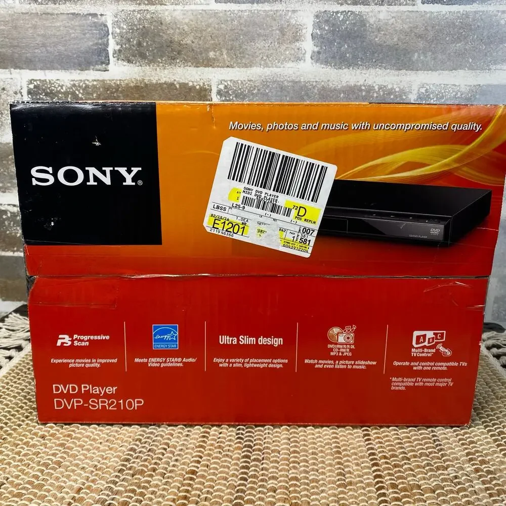 SONY DVD Player DVP-SR210P with Remote RMT-D197A Compact comes in Box